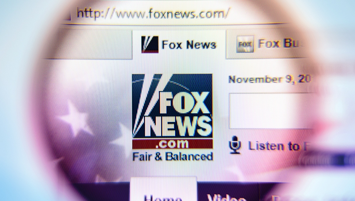 At Fox News, Another Dramatic Exit by a Veteran News Reporter