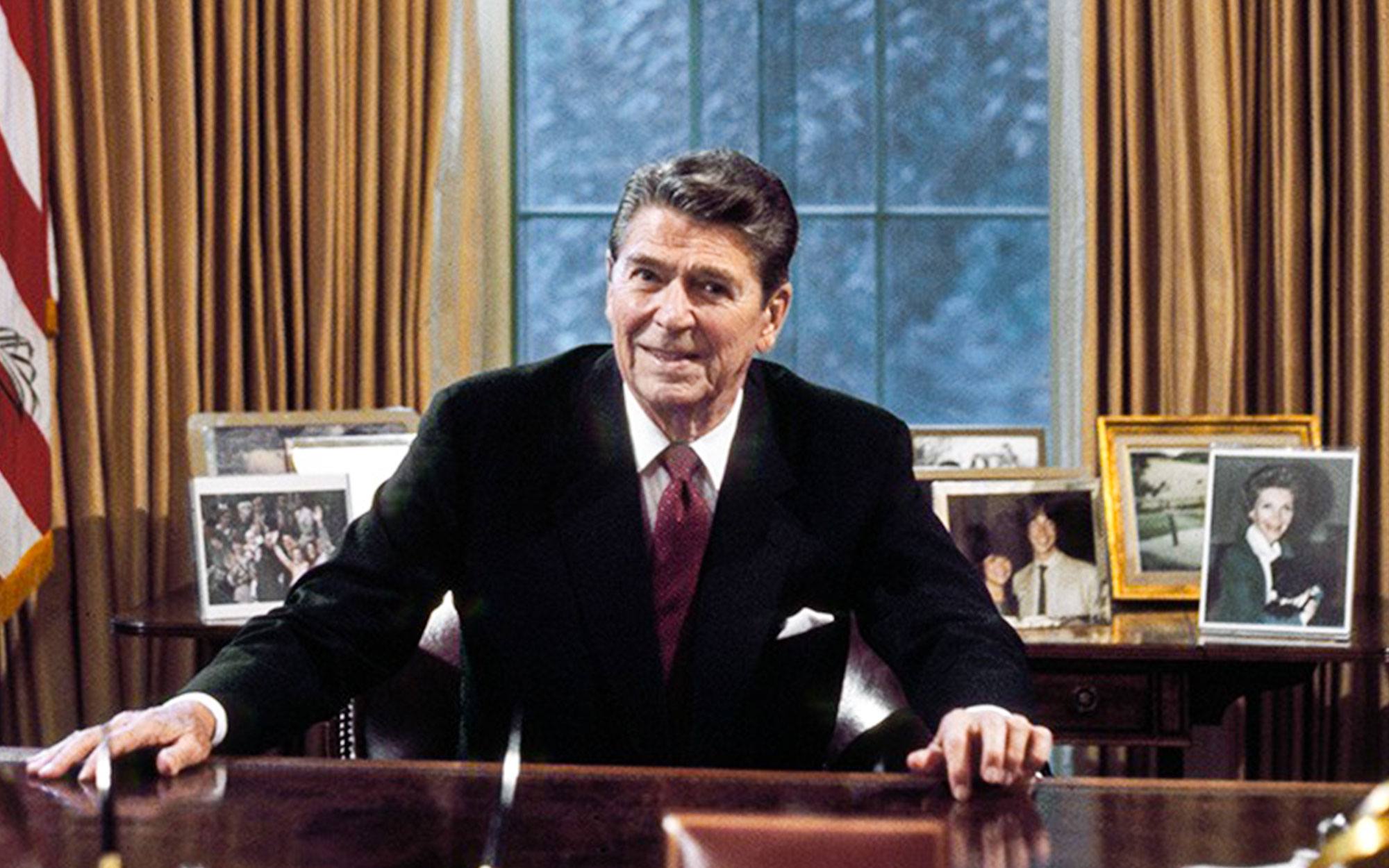 Ronald Reagan Presidential Library Surrounded by California Wildfires and High Winds
