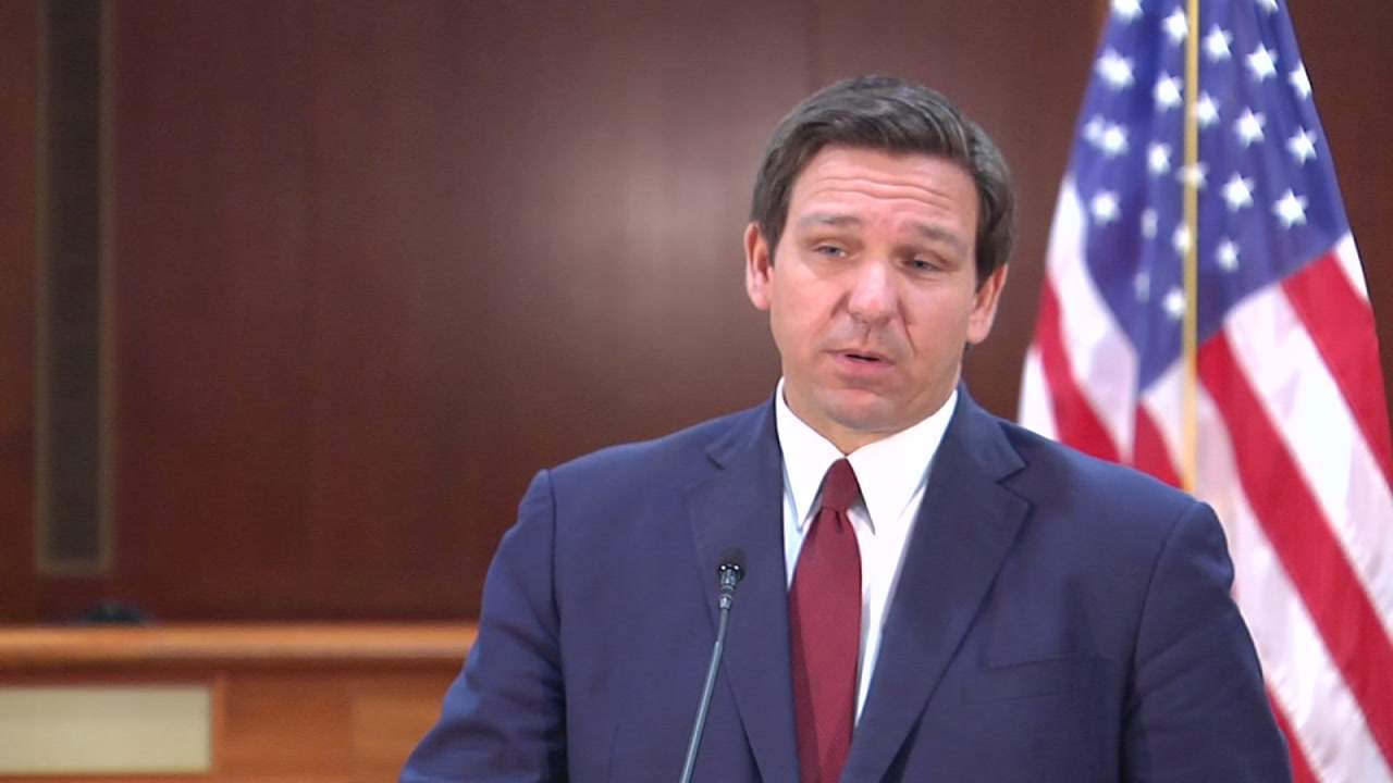 Popular GOP Governor Welcomes Conservatives To The “Oasis Of Freedom”