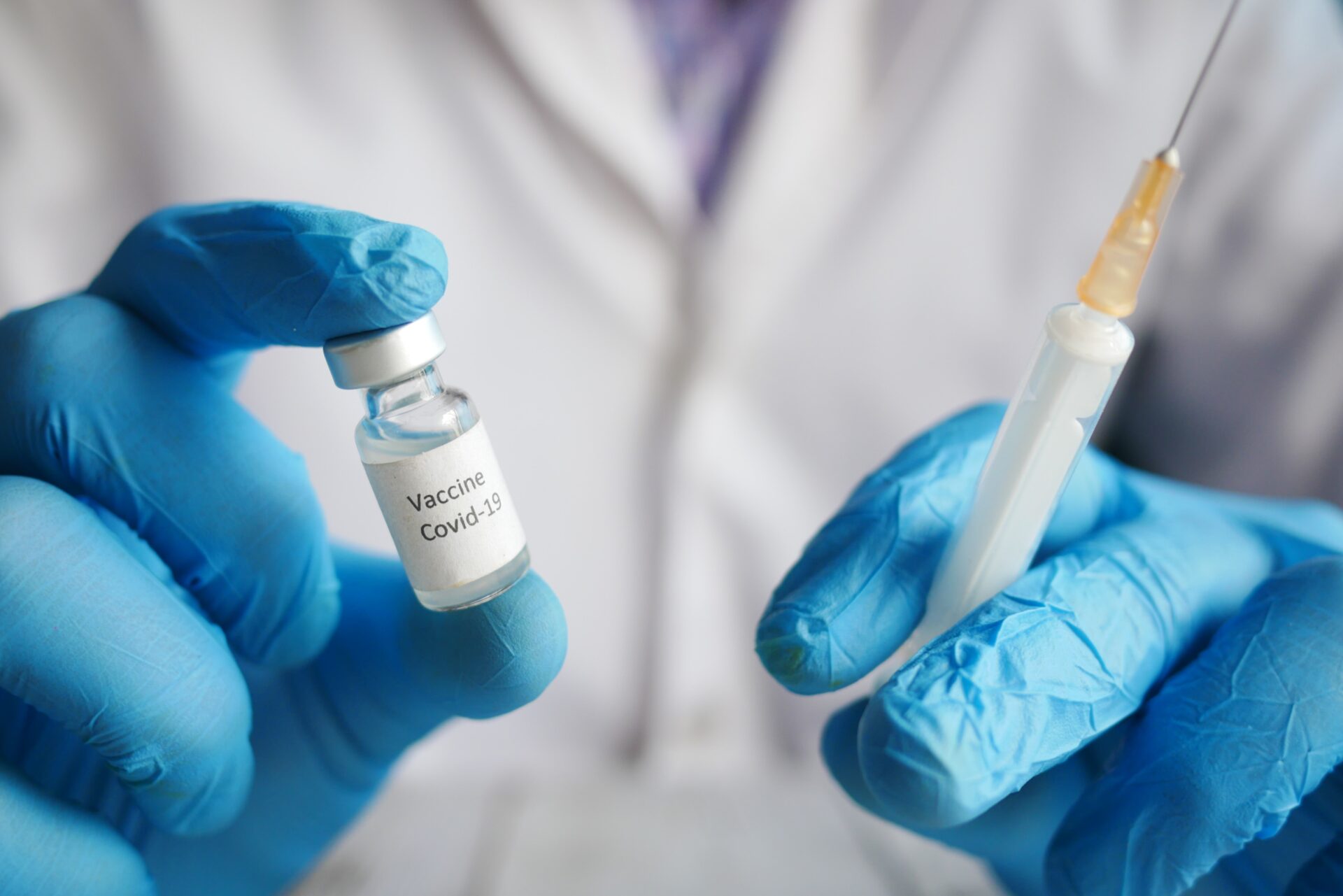 Biden Wants Troop Vaccine Mandate to Stay