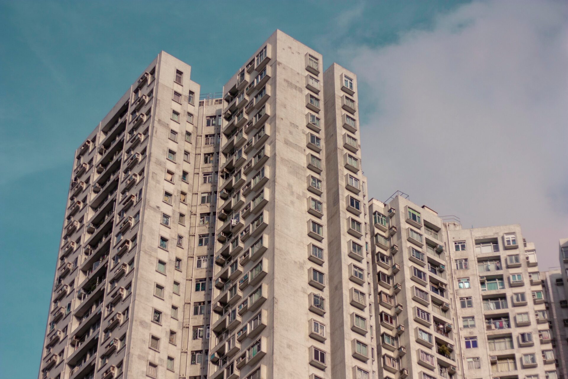 Steph Curry latest mega elite to scream “Not in my back yard!!” over proposed high rise development